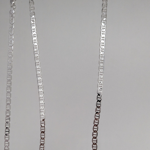 .925 Sterling Silver Necklace and Bracelet Set - Picture 3 of 4